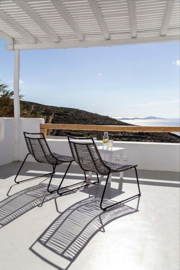 Biatriza's Summer Shelter