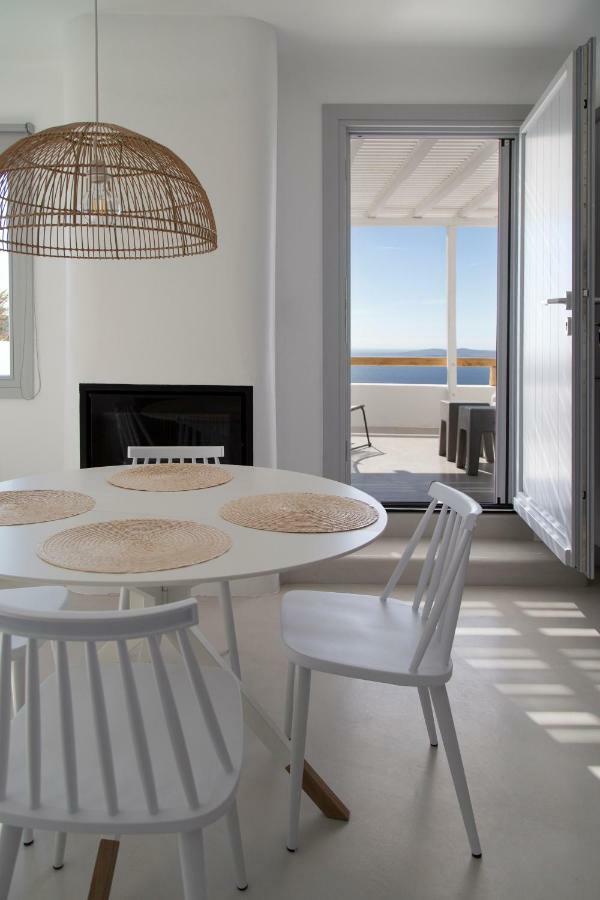 Biatriza's Summer Shelter