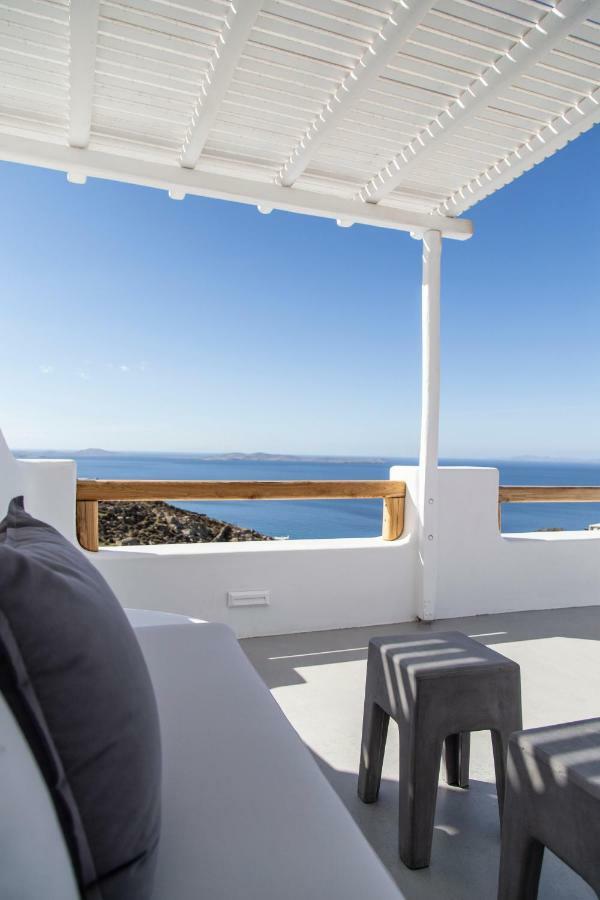 Biatriza's Summer Shelter